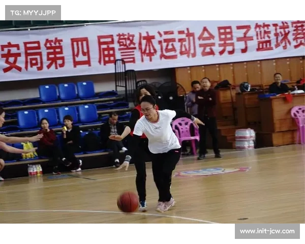 仁化县校园体育成果展 女篮夺季军激发基层体育发展动力 仁化县校园体育成果展 女篮夺季军激发基层体育发展动力