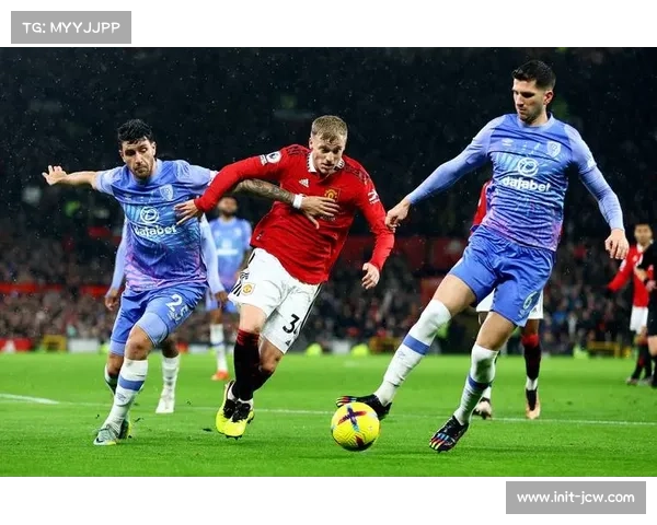 伯恩茅斯主场392分钟未先丢球,但核心中卫停赛成隐忧 伯恩茅斯主场392分钟未先丢球,但核心中卫停赛成隐忧